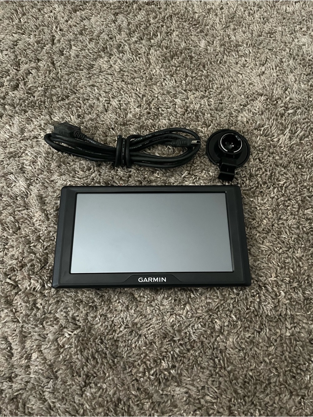 Garmin Drive Smart 61 LMT-S GPS w/ Charger Bluetooth Bundle Tested